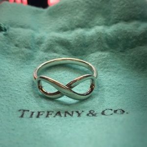 Sterling silver Tiffany&Co infinity ring